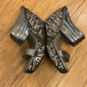Finickee Women’s Wedge Shoes Silver